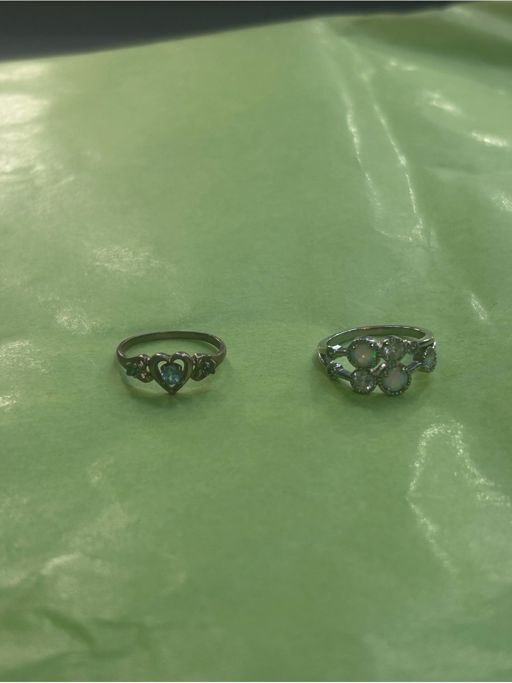 Two Vintage Styled Silver Crystal Rings - Picture 3 of 6
